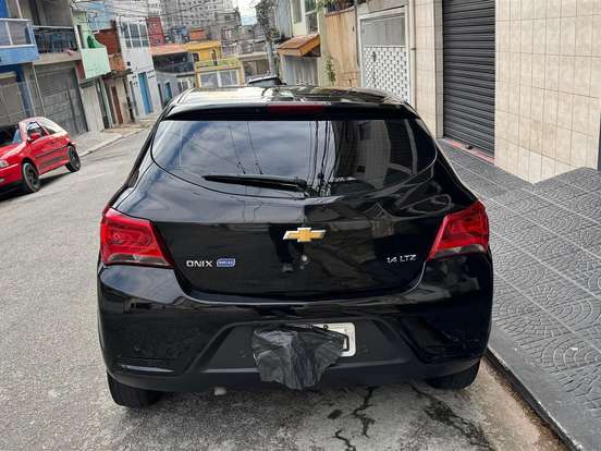 CHEVROLET-ONIX-1.4 MPFI LTZ 8V FLEX 4P MANUAL CHEVROLET-ONIX-2016
