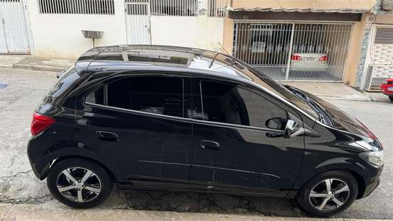 CHEVROLET-ONIX-2016