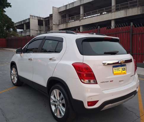 CHEVROLET-TRACKER-2018