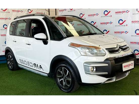 CITROËN-C3-1.6 EXCLUSIVE 16V FLEX 4P AUTOMÁTICO CITROËN-C3-2012
