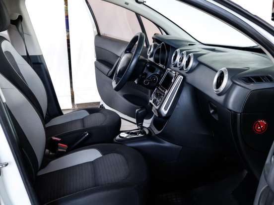 CITROËN-C3-1.6 VTI 120 FLEX ATTRACTION EAT6 CITROËN-C3-2018