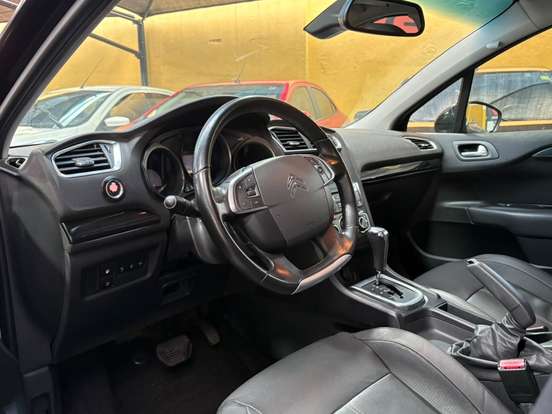 CITROËN-C4 LOUNGE-1.6 EXCLUSIVE 16V TURBO FLEX 4P AUTOMÁTICO CITROËN-C4 LOUNGE-2014