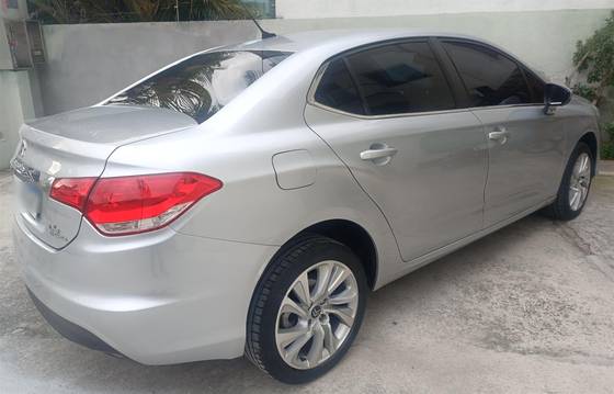 CITROËN C4 LOUNGE 2.0 MPFI TENDANCE 16V FLEX 4P AUTOMÁTICO