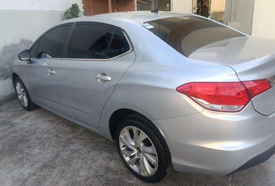 CITROËN-C4 LOUNGE-2.0 MPFI TENDANCE 16V FLEX 4P AUTOMÁTICO CITROËN-C4 LOUNGE-2016