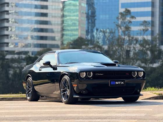 DODGE CHALLENGER 6.4 V8 HEMI GASOLINA R/T SCAT PACK TORQUEFLITE