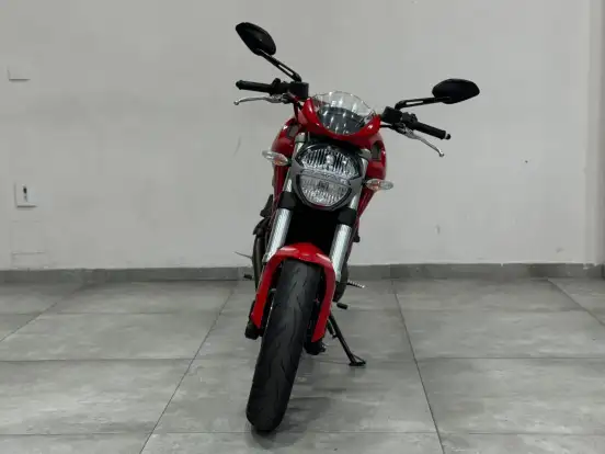 DUCATI-MONSTER 796-2013