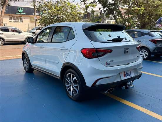 FIAT-ARGO-1.8 E.TORQ FLEX HGT AT6 FIAT-ARGO-2020