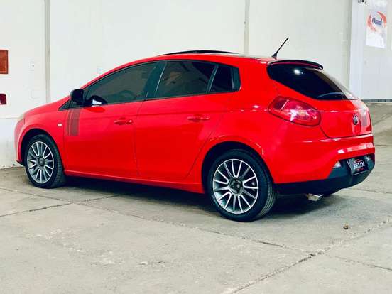 FIAT-BRAVO-1.8 SPORTING 16V FLEX 4P AUTOMATIZADO FIAT-BRAVO-2013
