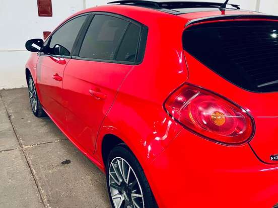 FIAT-BRAVO-1.8 SPORTING 16V FLEX 4P AUTOMATIZADO FIAT-BRAVO-2013