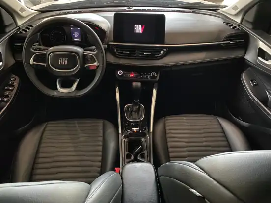 FIAT-FASTBACK-2024