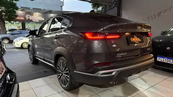 FIAT-FASTBACK-1.0 TURBO 200 FLEX IMPETUS CVT FIAT-FASTBACK-2023