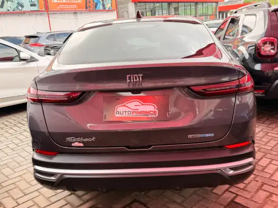 FIAT-FASTBACK-1.0 TURBO 200 HYBRID AUDACE CVT FIAT-FASTBACK-2024