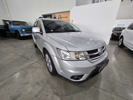 FIAT-FREEMONT-2.4 PRECISION 16V GASOLINA 4P AUTOMÁTICO FIAT-FREEMONT-2012
