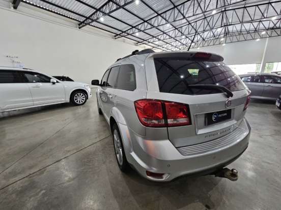 FIAT-FREEMONT-2.4 PRECISION 16V GASOLINA 4P AUTOMÁTICO FIAT-FREEMONT-2012