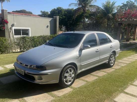 FIAT-MAREA-2.4 MPI HLX 20V GASOLINA 4P AUTOMÁTICO FIAT-MAREA-2003