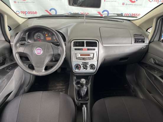 FIAT-PUNTO-2011