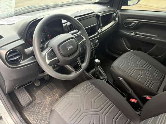 FIAT-STRADA-1.3 FIREFLY FLEX FREEDOM CS MANUAL FIAT-STRADA-2025