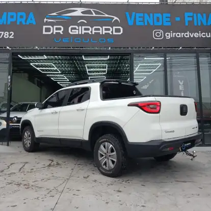 FIAT-TORO-2017