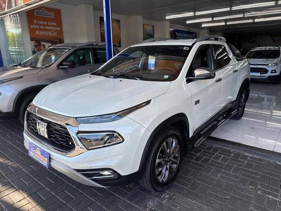 FIAT TORO 2.0 16V TURBO DIESEL RANCH 4WD AT9