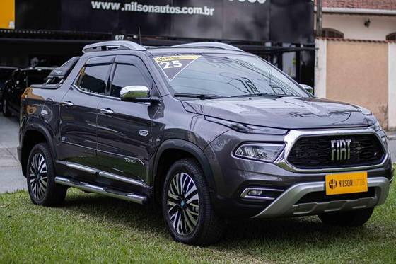 FIAT TORO 2.2 TURBO DIESEL RANCH 4WD AT9