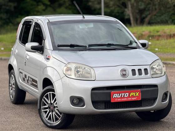 FIAT UNO 1.0 EVO VIVACE 8V FLEX 4P MANUAL