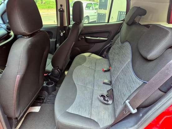 FIAT-UNO-1.0 FIREFLY FLEX DRIVE 4P MANUAL FIAT-UNO-2017