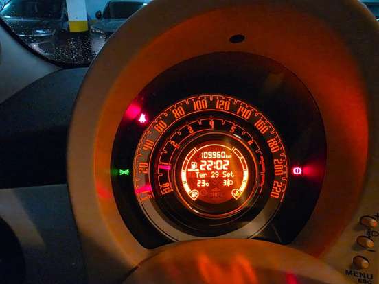 FIAT-500-1.4 CULT 8V FLEX 2P MANUAL FIAT-500-2012