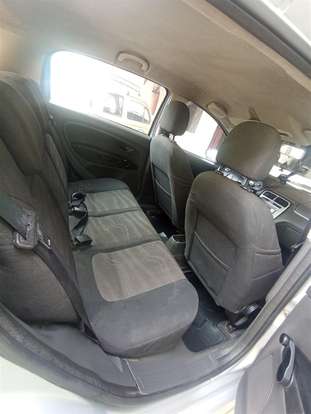 FIAT-PUNTO-2011