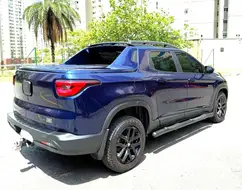 FIAT TORO 2.0 16V TURBO DIESEL ULTRA 4WD AT9 FIAT TORO 2.0 16V TURBO DIESEL ULTRA 4WD AT9