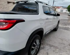 FIAT TORO 2.4 16V MULTIAIR FLEX VOLCANO AT9 FIAT TORO 2.4 16V MULTIAIR FLEX VOLCANO AT9