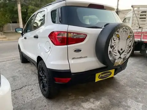 FORD-ECOSPORT-2015