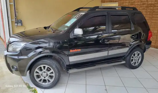 FORD-ECOSPORT-2011