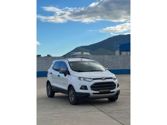 FORD-ECOSPORT-2017