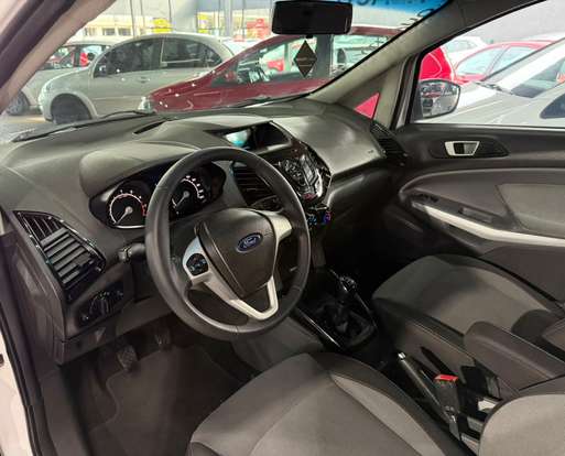 FORD-ECOSPORT-2015