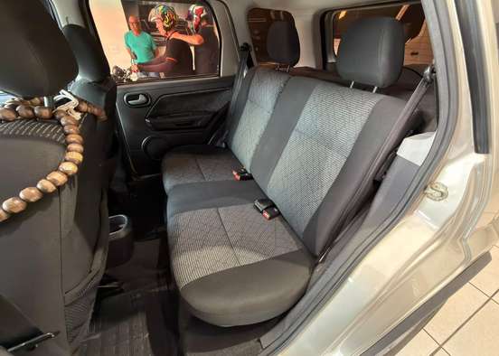 FORD-ECOSPORT-2011