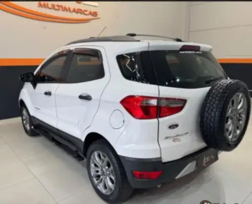FORD-ECOSPORT-2015