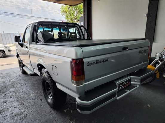 FORD-F-1000-1993