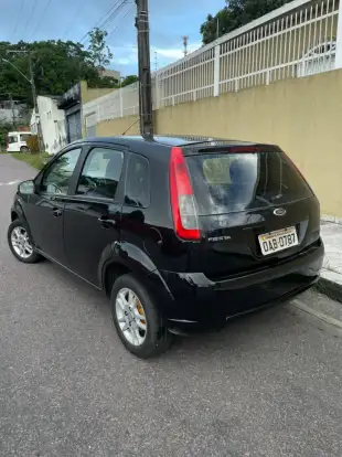 FORD-FIESTA-2011