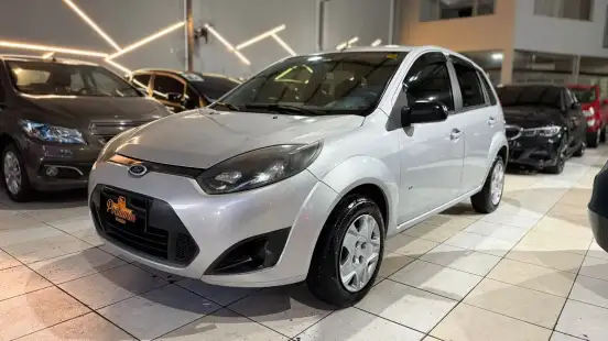 FORD-FIESTA-2013