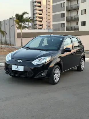 FORD-FIESTA-2013