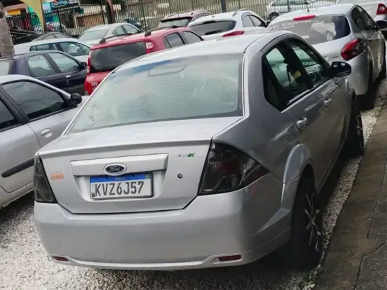 FORD-FIESTA-1.6 ROCAM SEDAN 8V FLEX 4P MANUAL FORD-FIESTA-2013