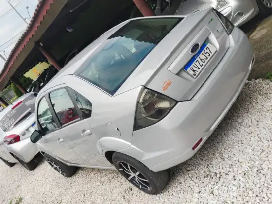 FORD-FIESTA-1.6 ROCAM SEDAN 8V FLEX 4P MANUAL FORD-FIESTA-2013