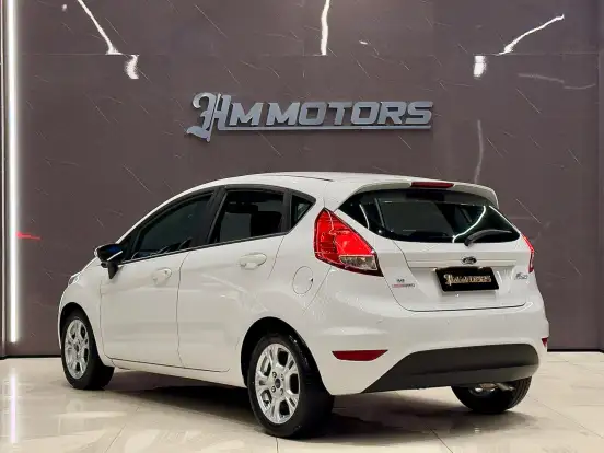 FORD-FIESTA-2015