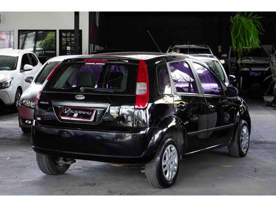 FORD-FIESTA-2006