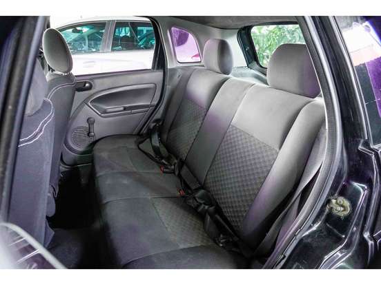 FORD-FIESTA-1.0 MPI 8V GASOLINA 4P MANUAL FORD-FIESTA-2006