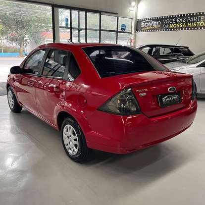FORD-FIESTA-2013