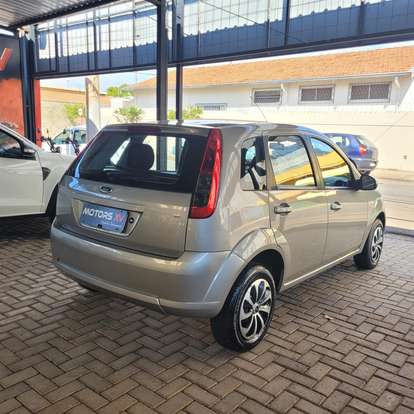 FORD-FIESTA-2012
