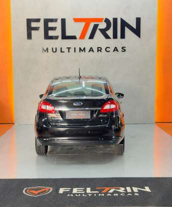 FORD-FIESTA-2011