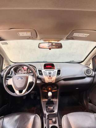 FORD-FIESTA-2011