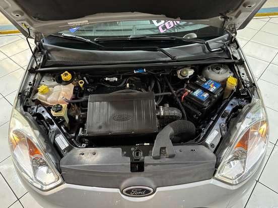 FORD-FIESTA-1.6 ROCAM SE 8V FLEX 4P MANUAL FORD-FIESTA-2014